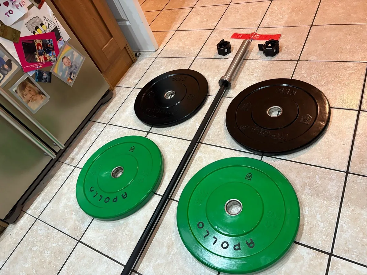 APOLLO 15KG  BARBELL + OLYMPIC BUMPER PLATES! - Image 1