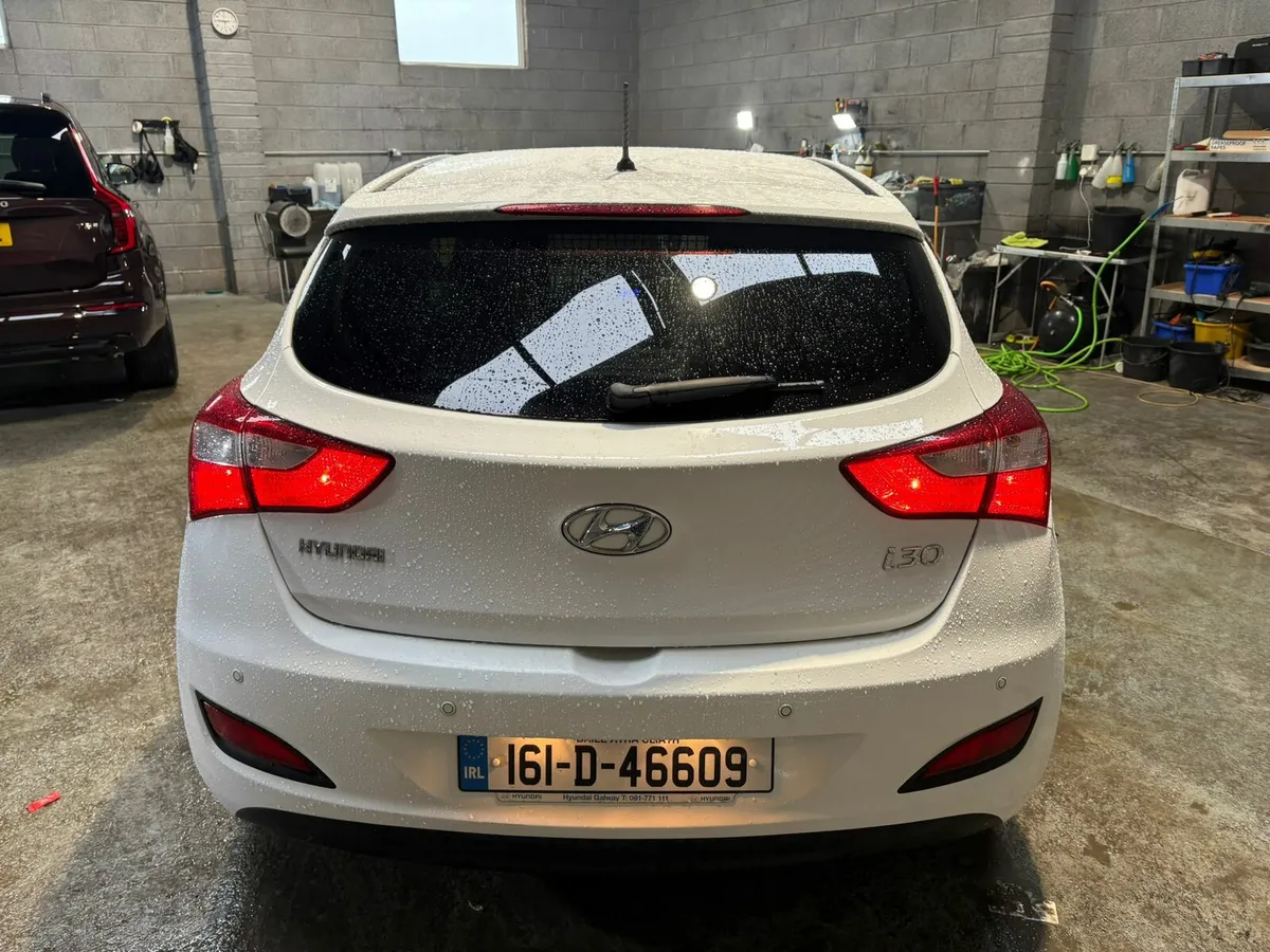 2016 HYUNDAI I30 VAN NEW TODAY 9-26 - Image 4