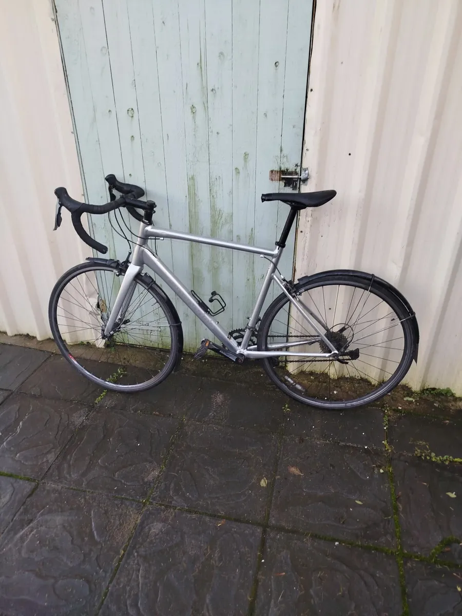 Beautiful looking Cannondale Racer for Sale - Image 1