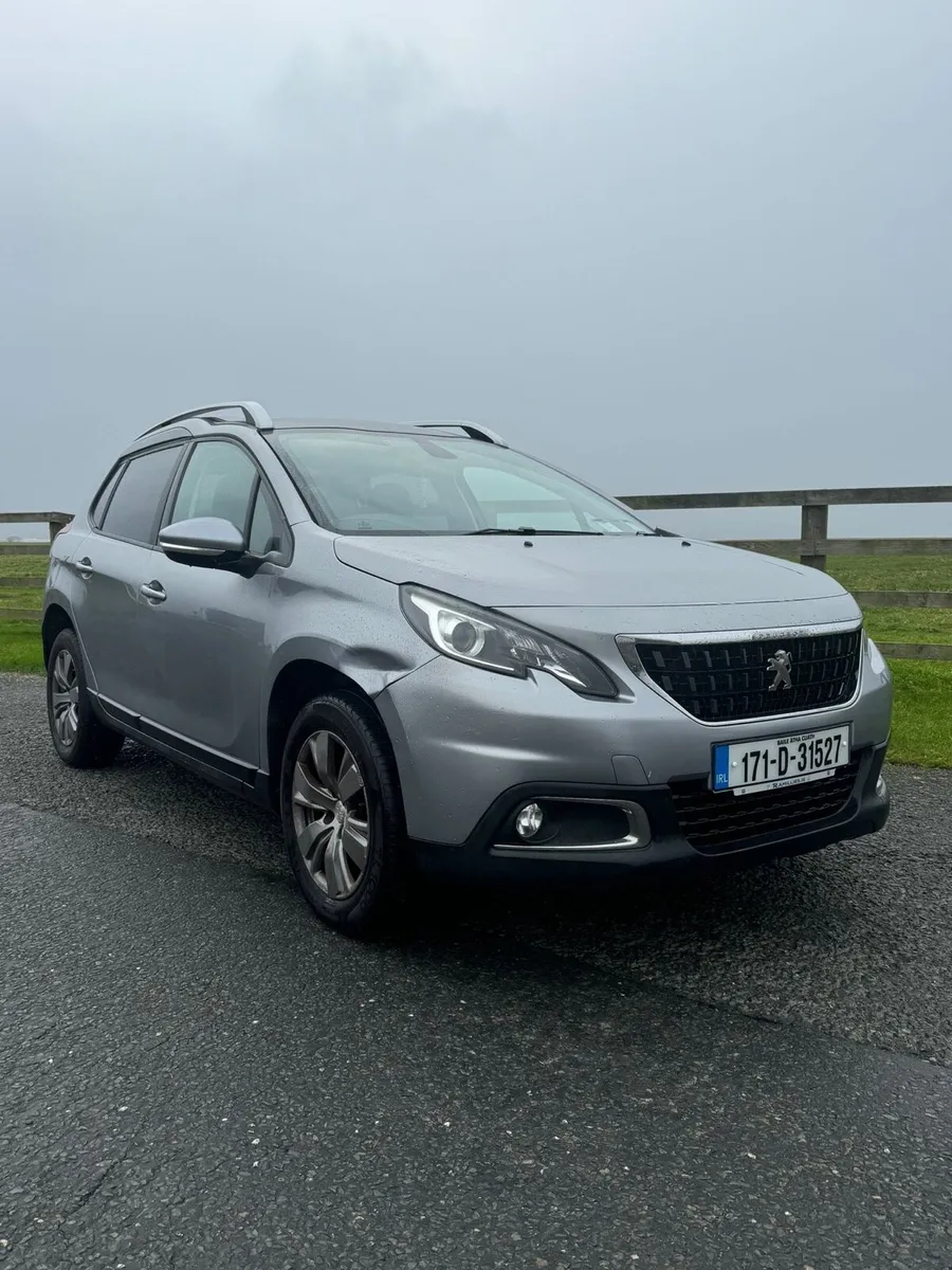 2017 Peugeot 2008 - Image 3