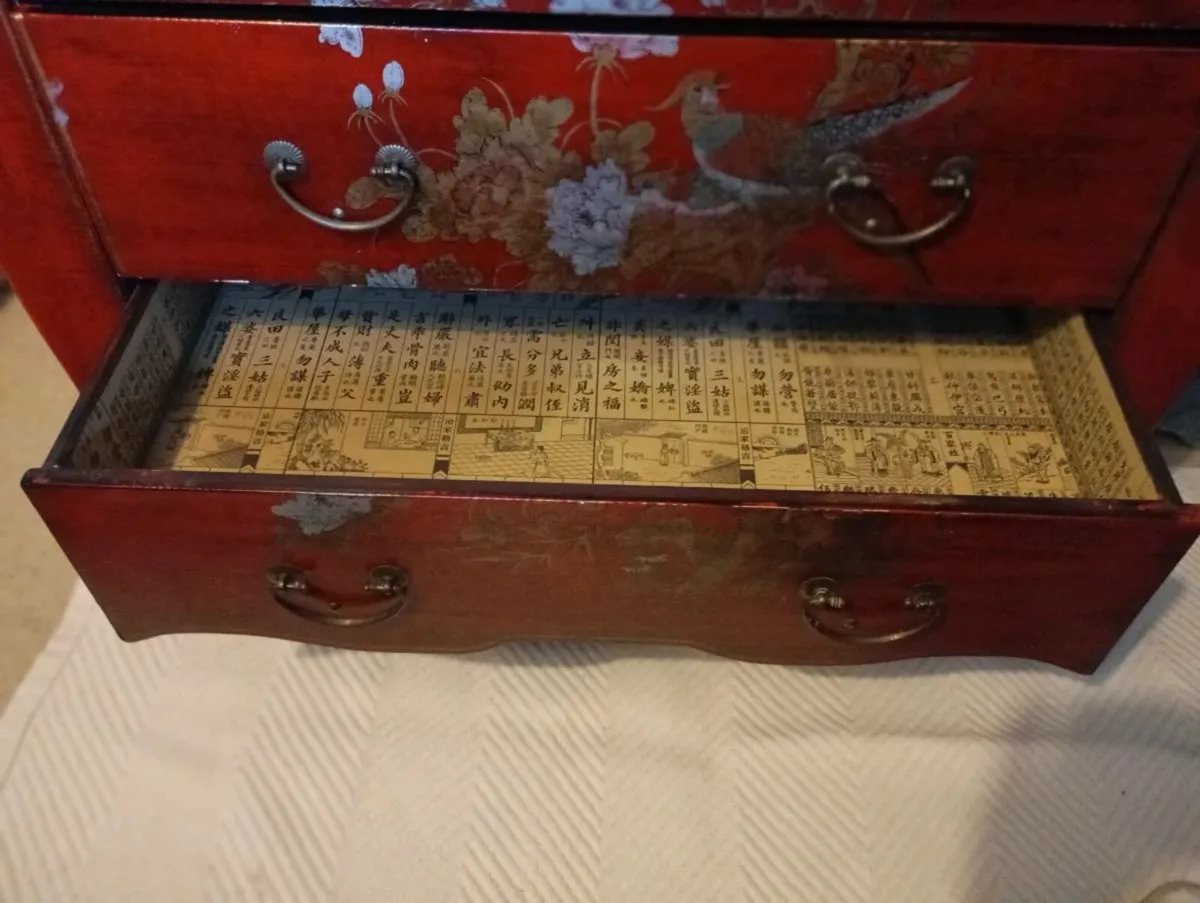 Chest of Drawers - Image 4