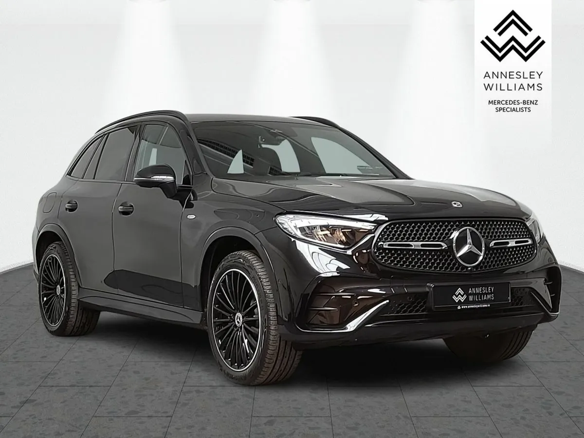 Mercedes-Benz GLC GLC300e AMG Line Urban Edition 4 - Image 1
