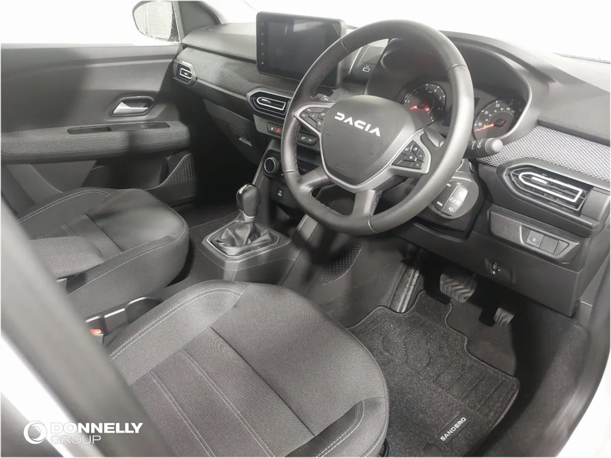 Dacia Sandero Hatchback Journey - Image 4