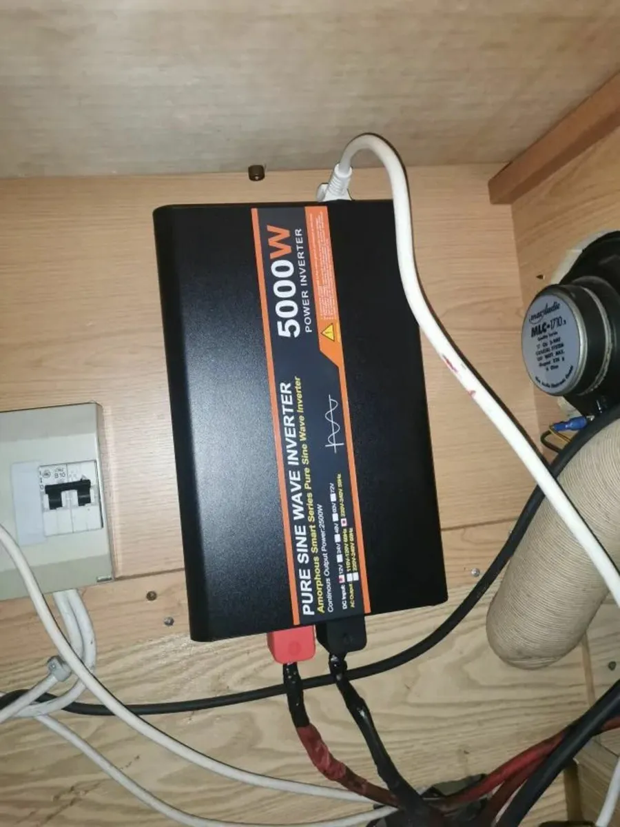 5000W 12V inverter for camper van or boat - Image 1