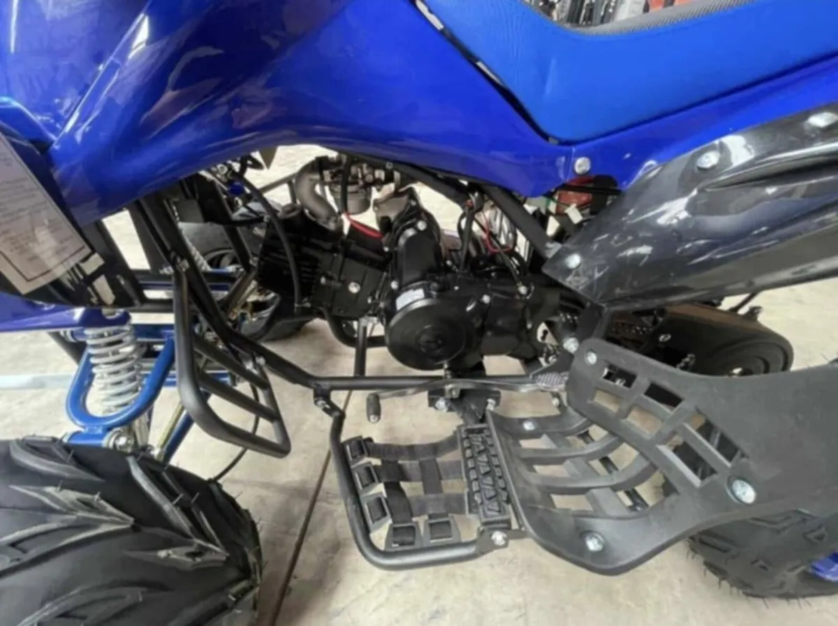 Have also brand-new 2025 125 cc bikes in stock - Image 4