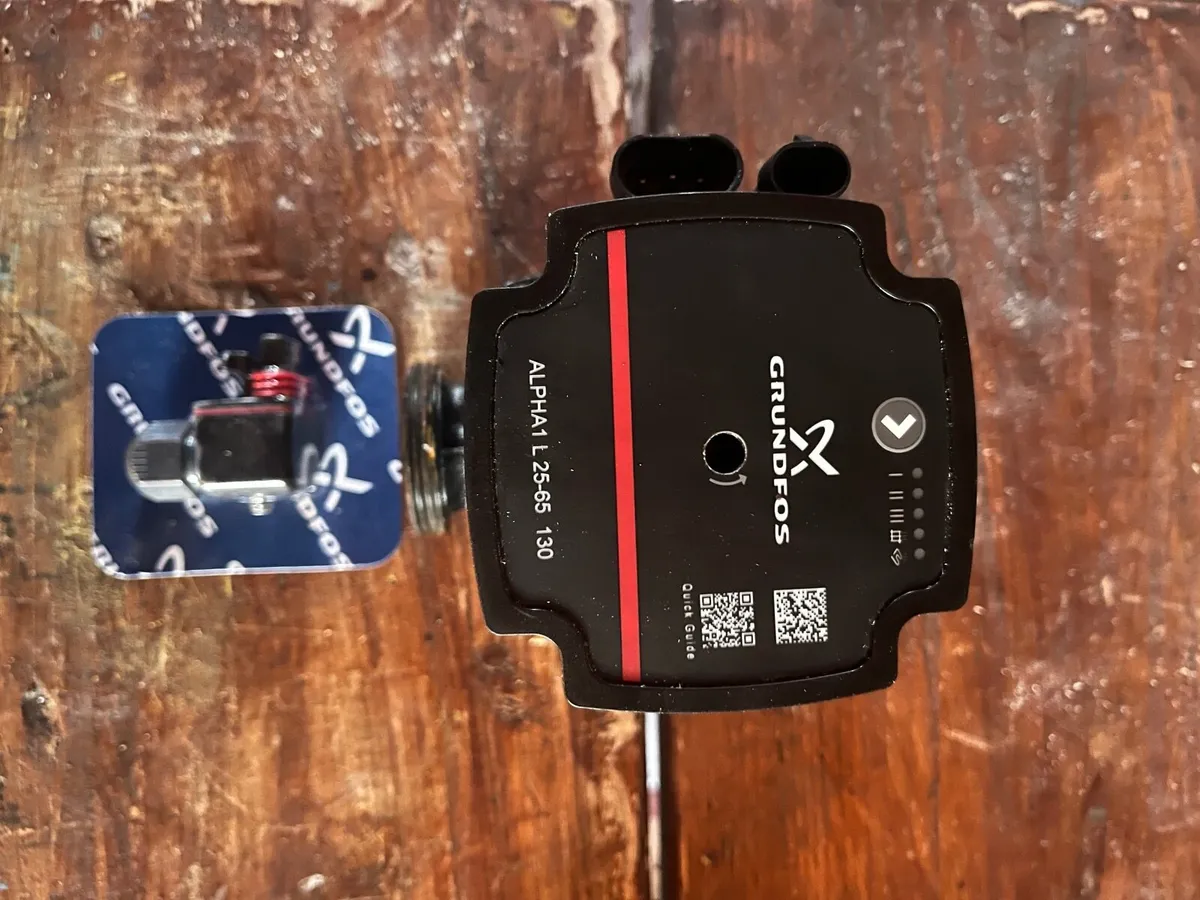 Circulator pump - Image 1