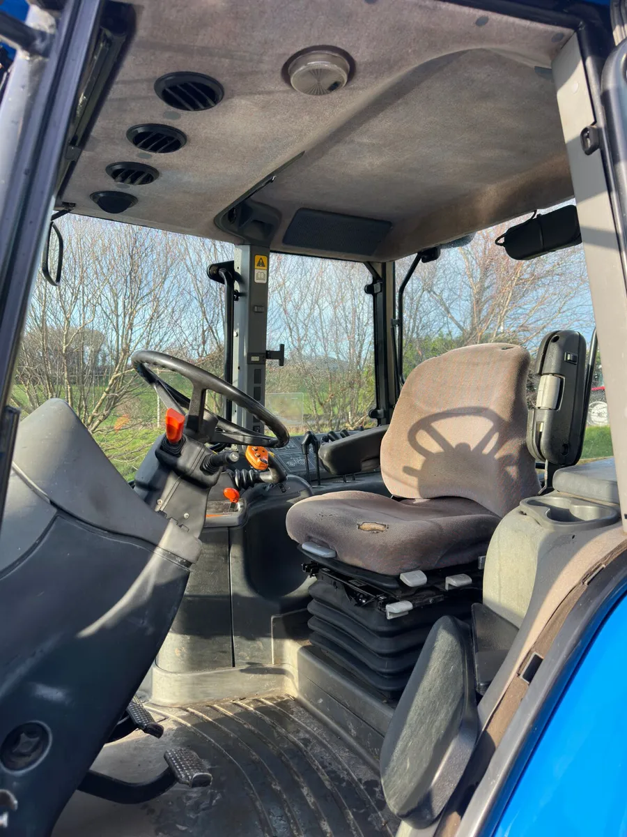 New Holland TM130 - Image 4
