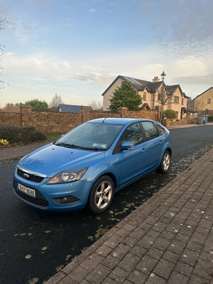 2010 Ford Focus - Image 3