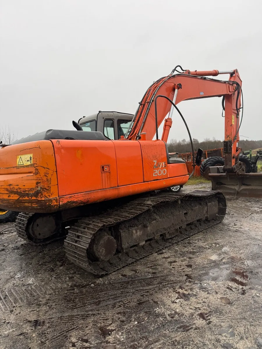 2003 hitachi zx200-1 - Image 3
