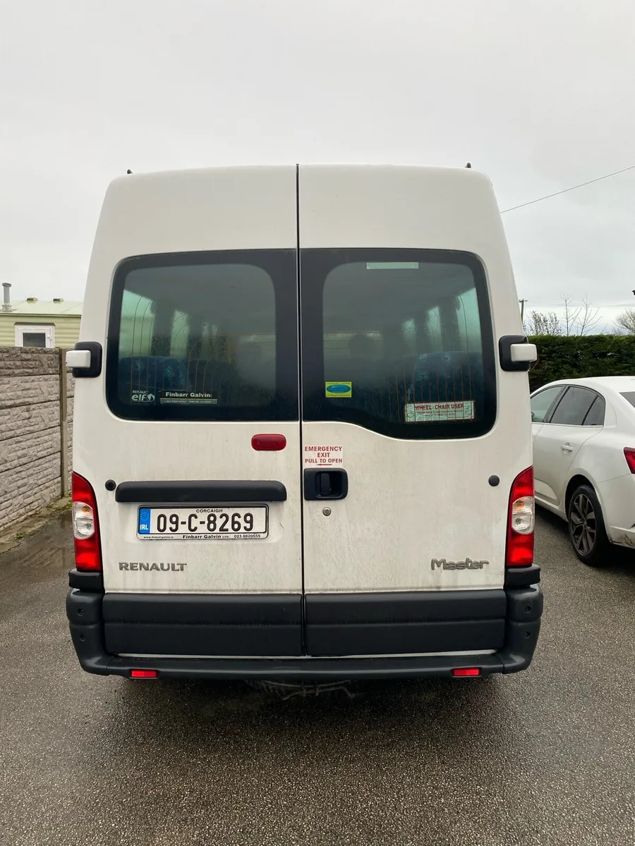Renault Master - Image 2