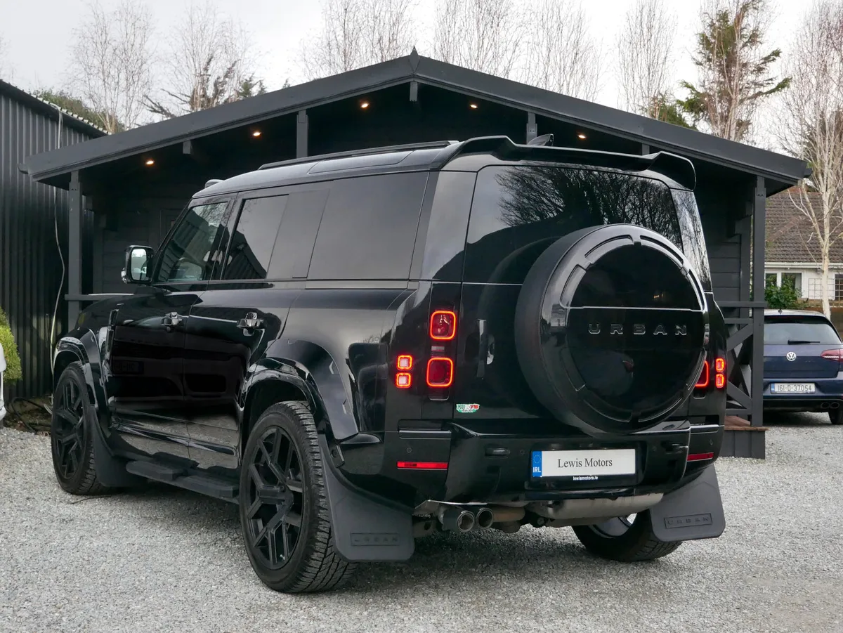 2024 Land Rover Defender Commercial (PRICE EX VAT) - Image 4