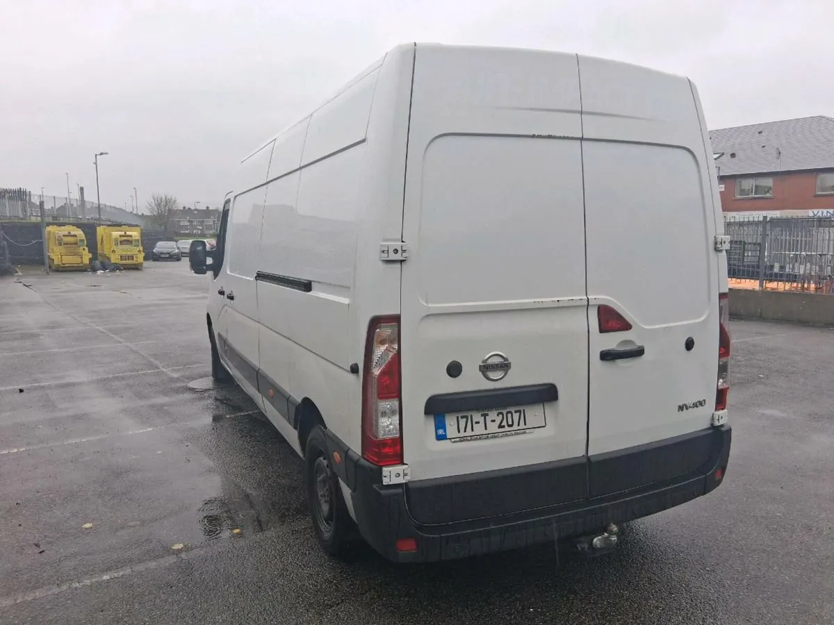 171 nissan nv400 - Image 3