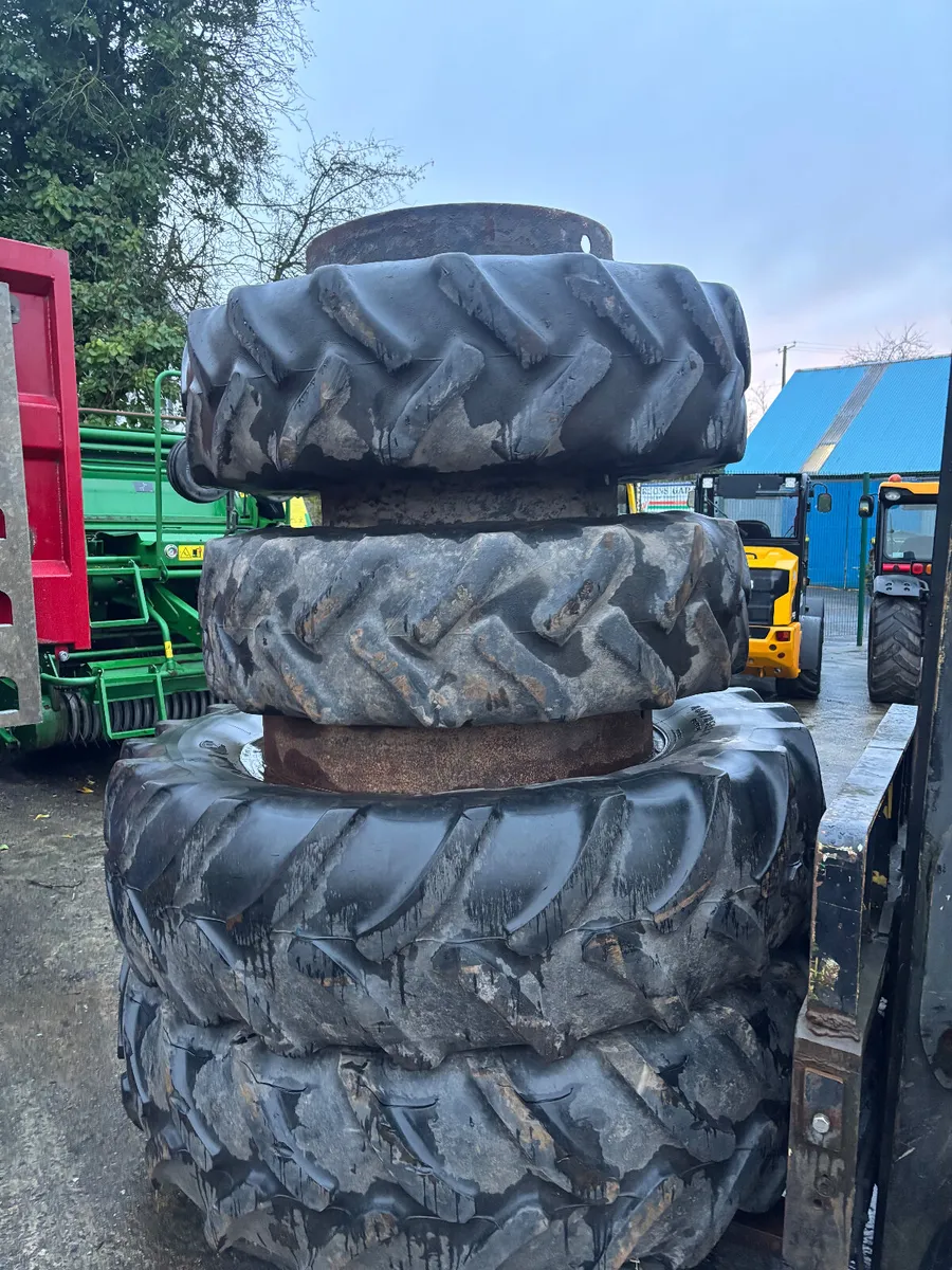 28 & 38 Stock wheels