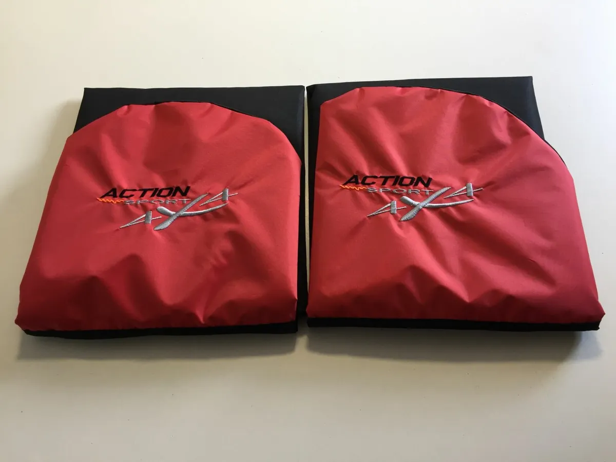 ACTION SPORT 4×4 HEAVY DUTY SEAT COVERS – RED - Image 1