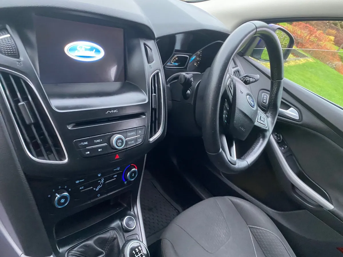 Ford Focus 2017 - Image 3