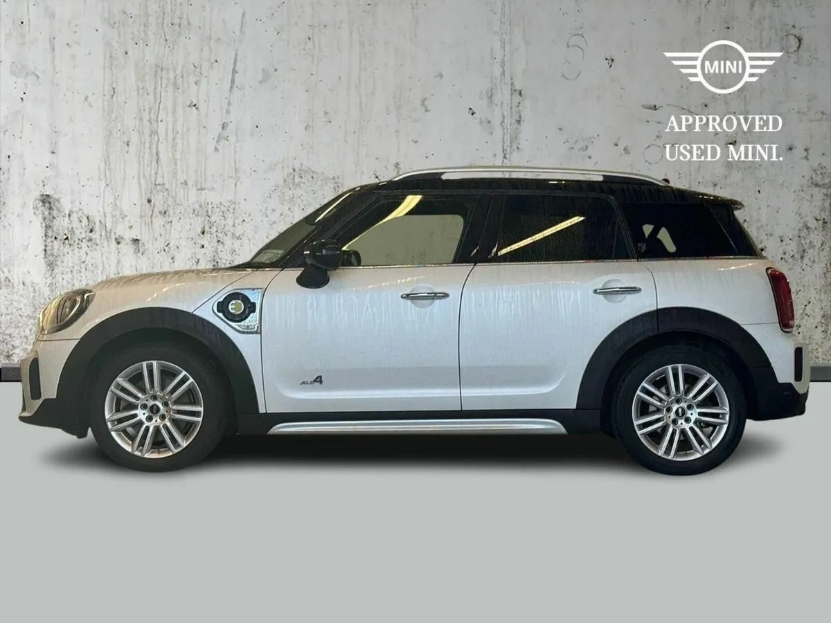 Mini Countryman Cooper S E Exclusive - Image 3