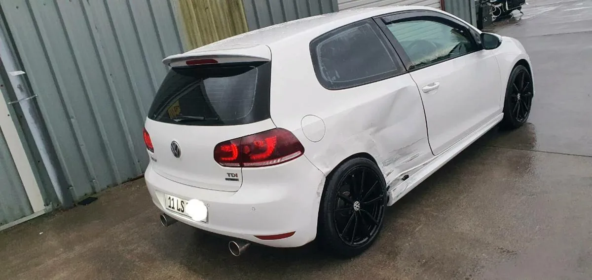 11 VW GOLF DIESEL - Image 4