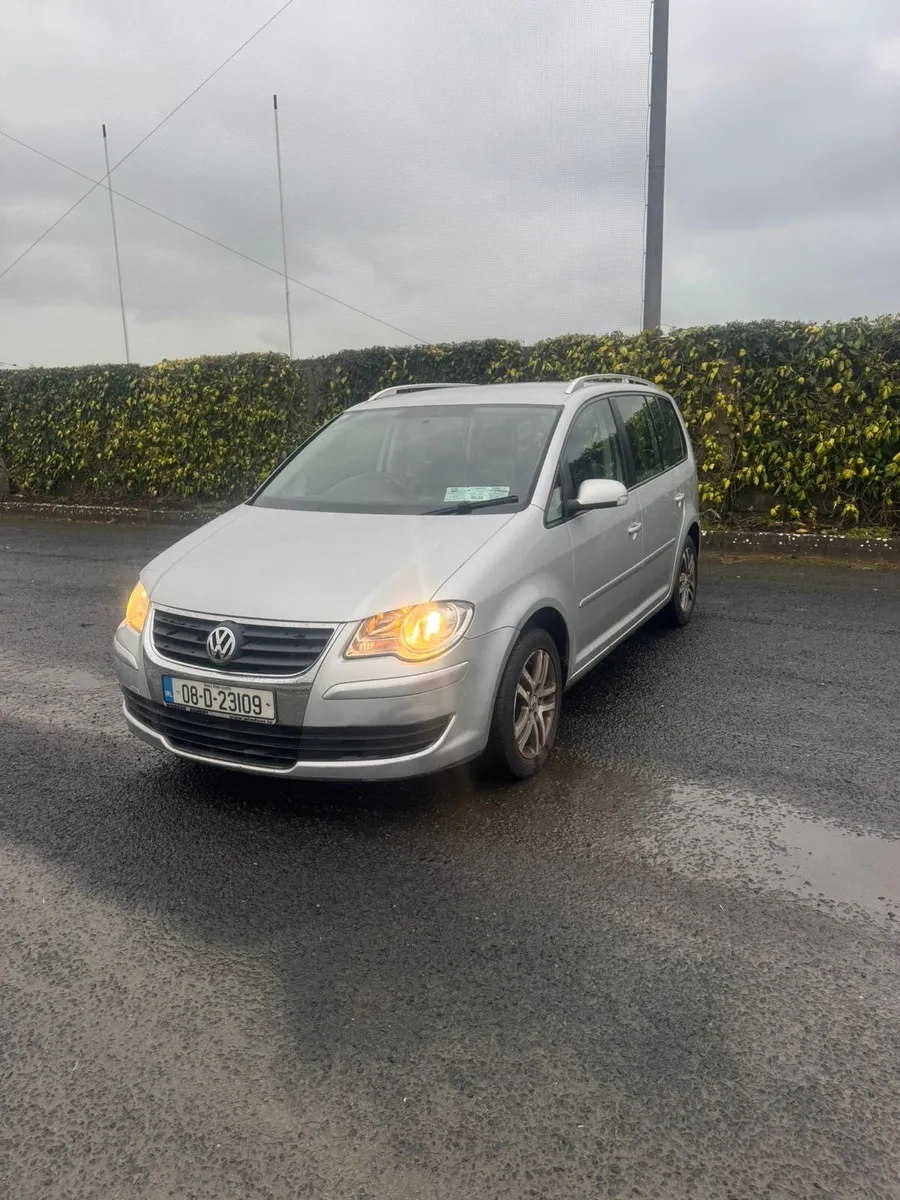 2008 Volkswagen Touran 7 Seater For Sale - Image 1