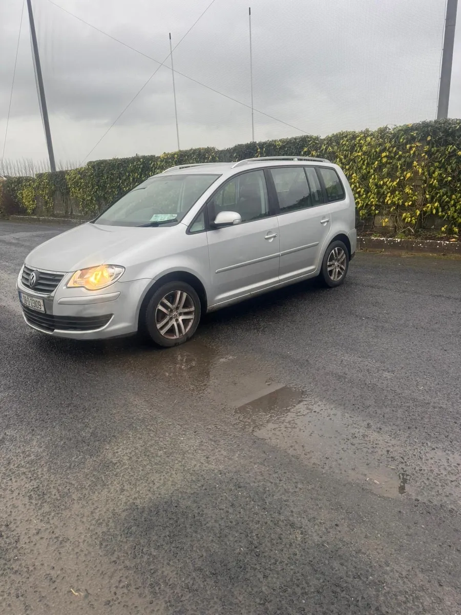 2008 Volkswagen Touran 7 Seater For Sale - Image 3