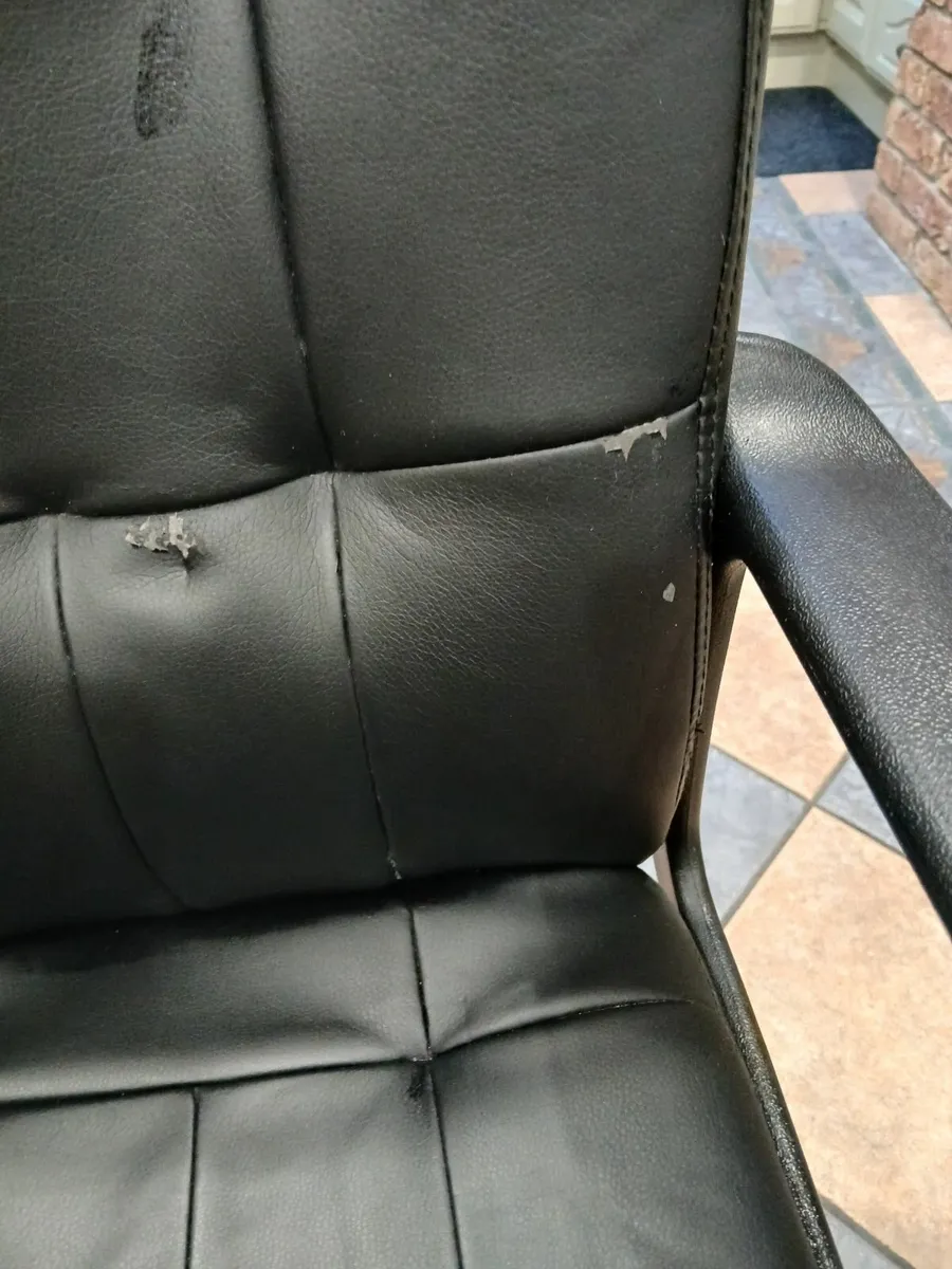 Office Chair - Image 3