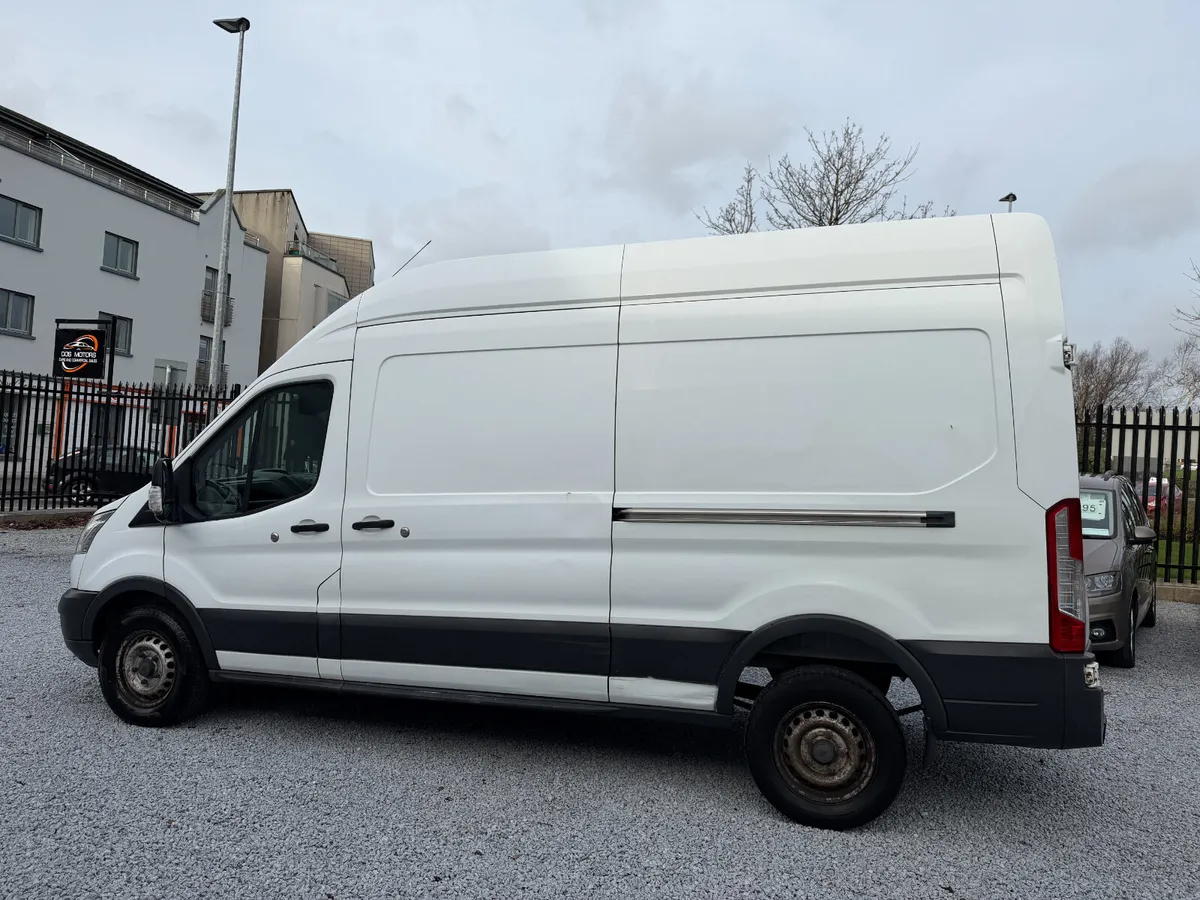 2016 (161) Ford Transit 350 - Image 4