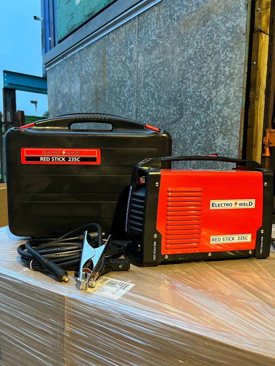 Electroweld Red Stick 235 Amp 230V inverter welder - Image 1