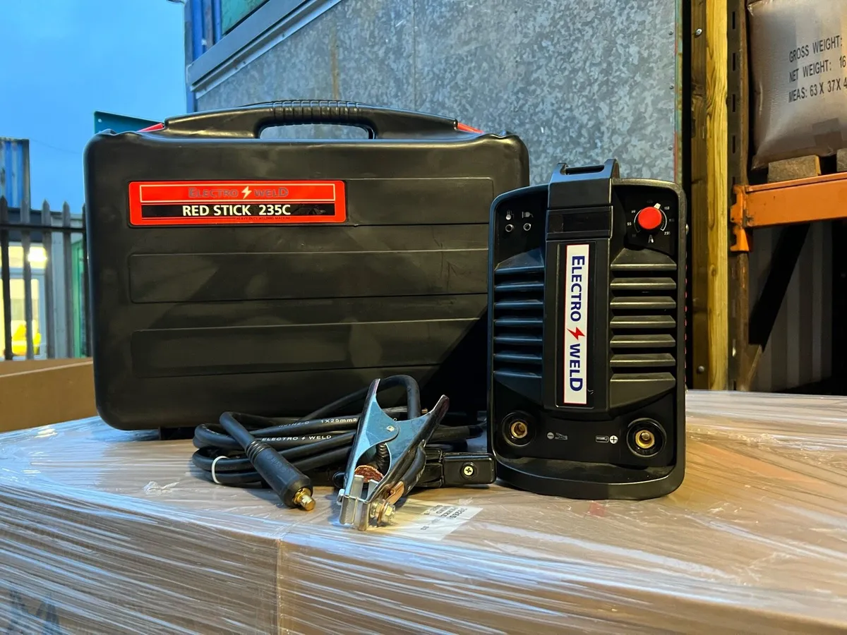 Electroweld Red Stick 235 Amp 230V inverter welder - Image 2