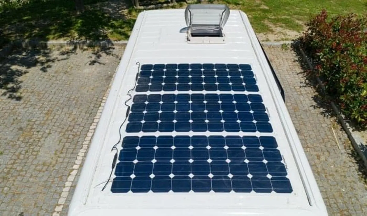 300W Solar Panel Kit for Camper Van - Image 3