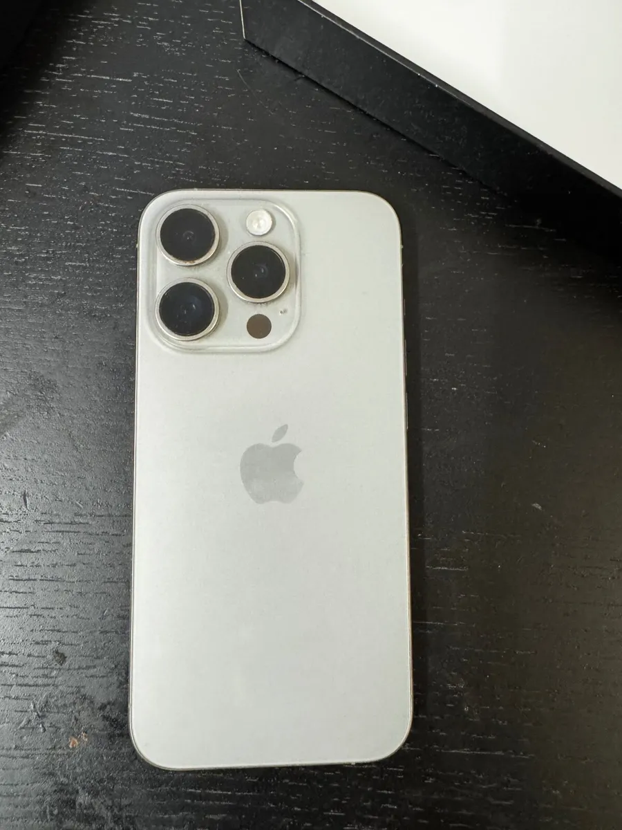 iPhone 15 Pro 128GB - Image 1
