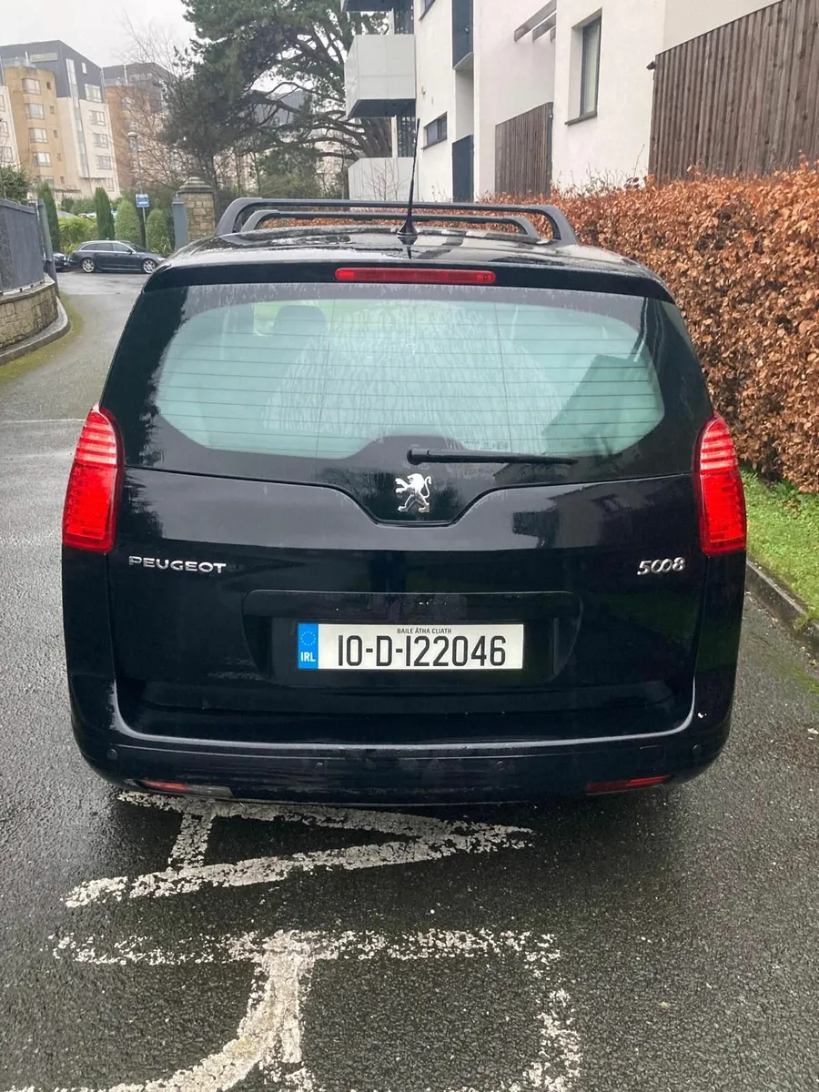 Peugeot 5008 2010 Automatic 7-Seater - Image 4