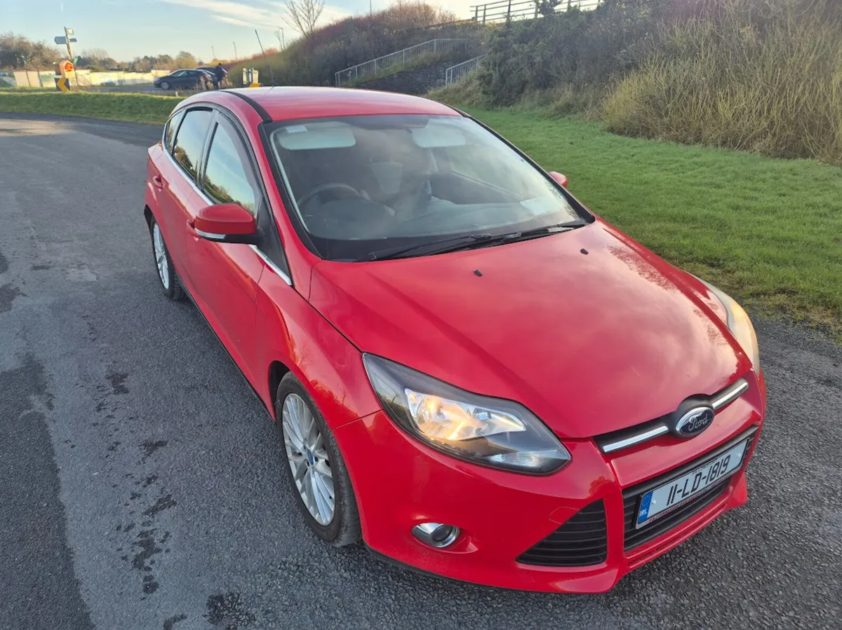 2011 Ford Focus  1.6 TDCI ZETEC 113BHP 5DR - Image 1