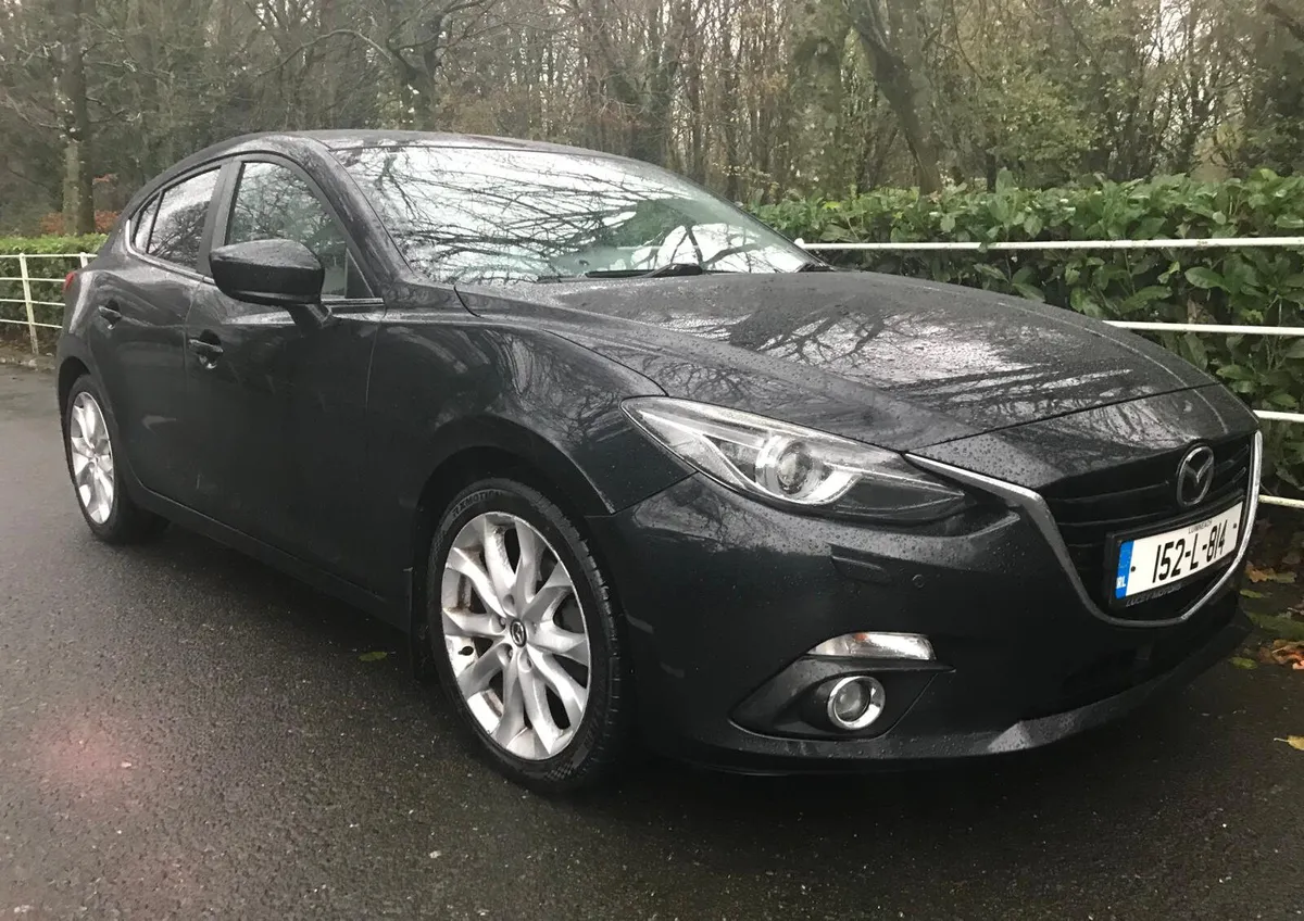 Mazda Mazda3 GT Deluxe Edition Leather Interior - Image 3