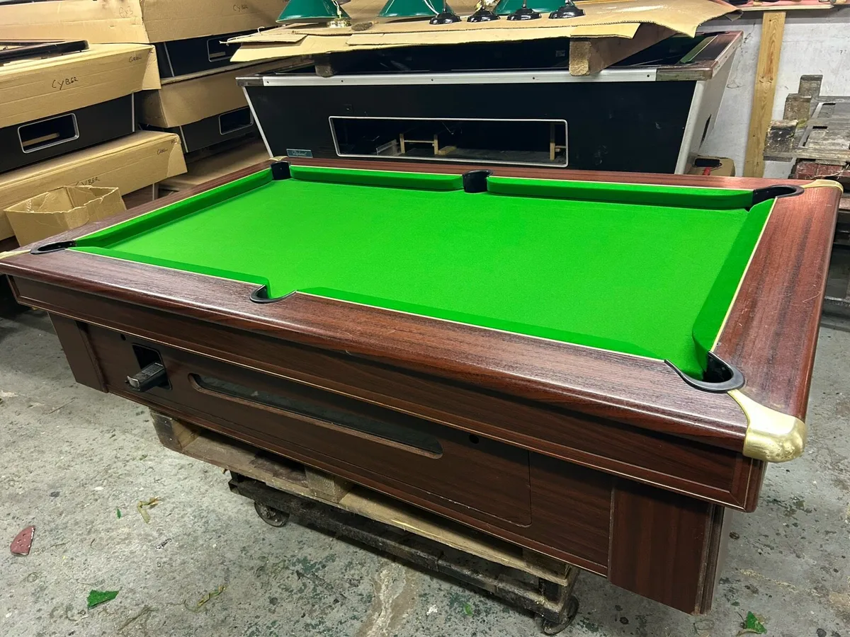 PUB STYLE POOL TABLE WITH SLATE BED - Image 2