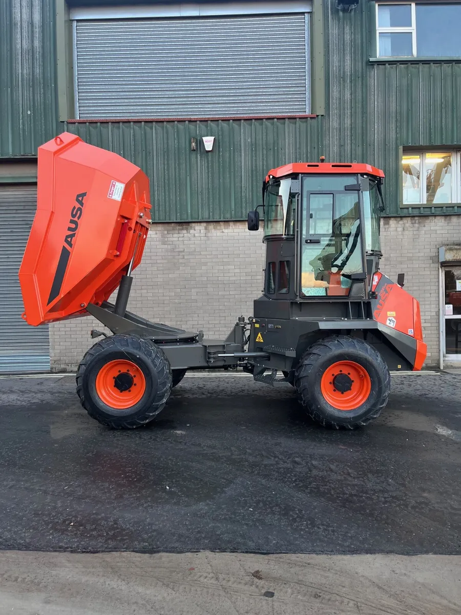 New AUSA D1001APG Site Dumpers - Image 4