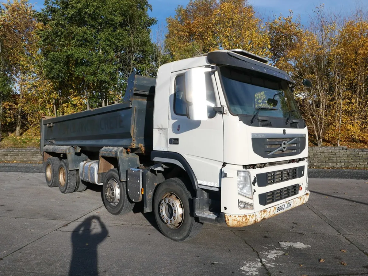 2012 Volvo FM 410 8x4 Steel Tipper Body - Image 2