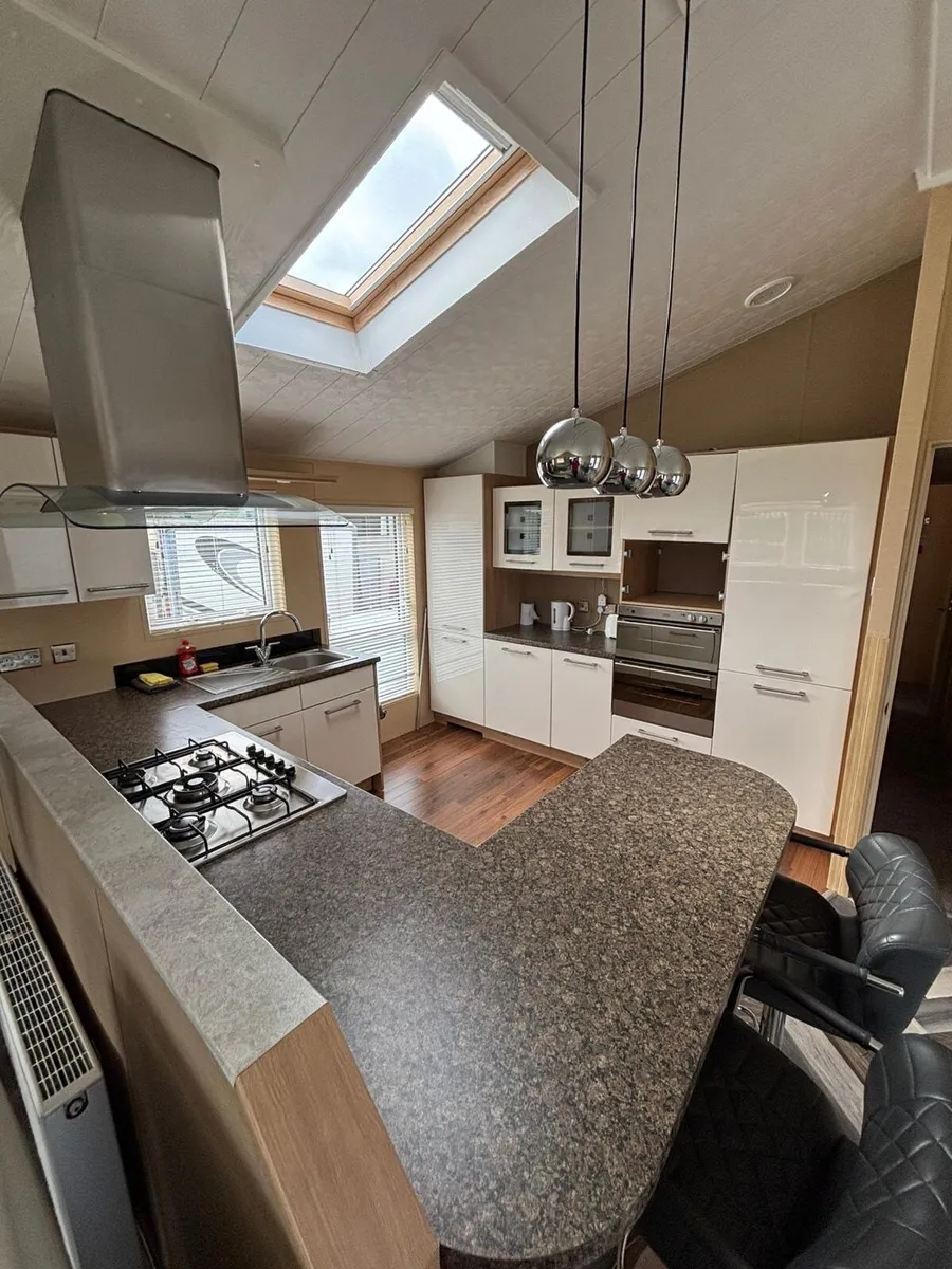 Willerby Lodge  Twin Unit - Image 1