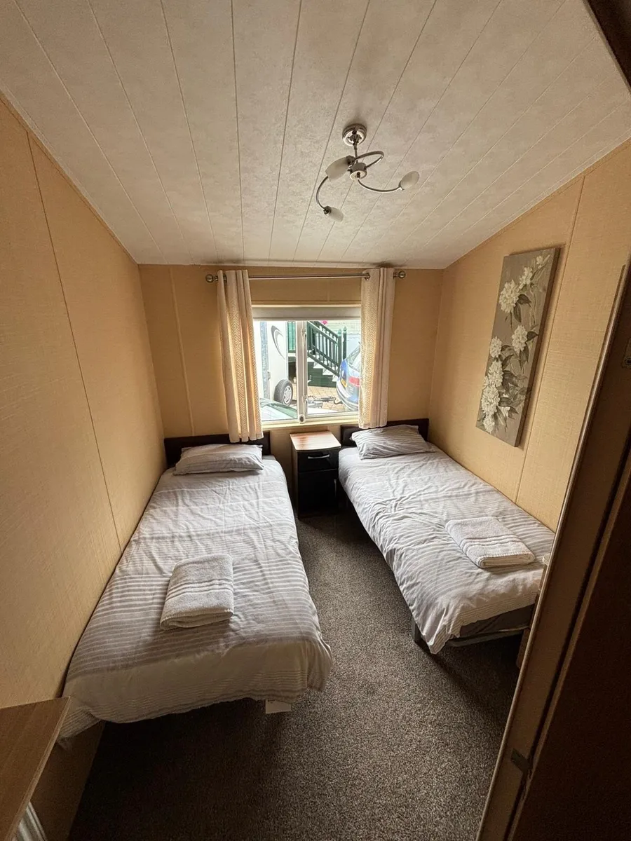 Willerby Lodge  Twin Unit - Image 4