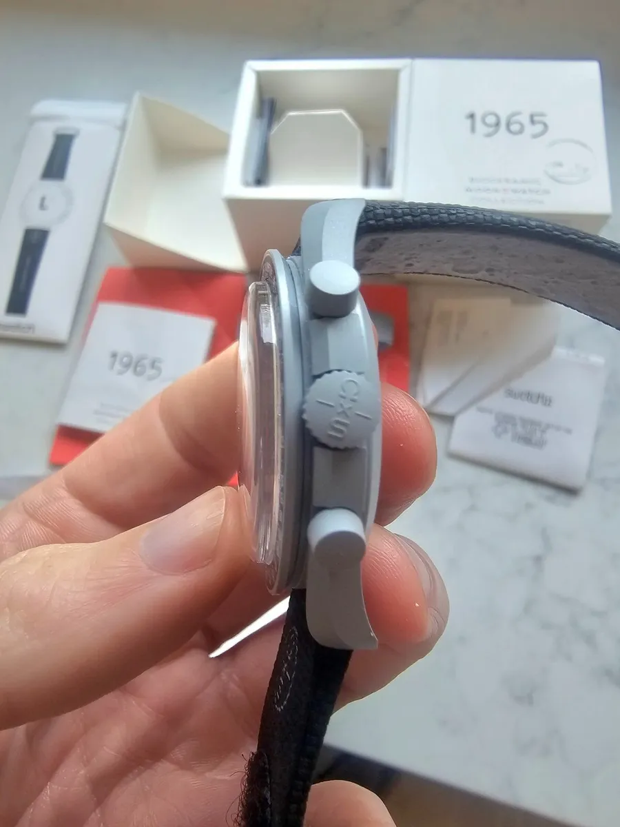 Omega Moonswatch 1965 Full Set & Upgraded Strap. - Image 2