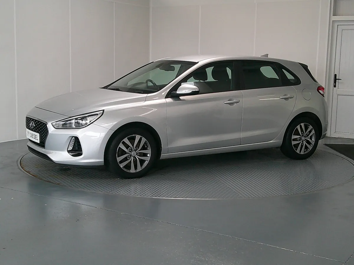 Hyundai i30 2017 - Image 3