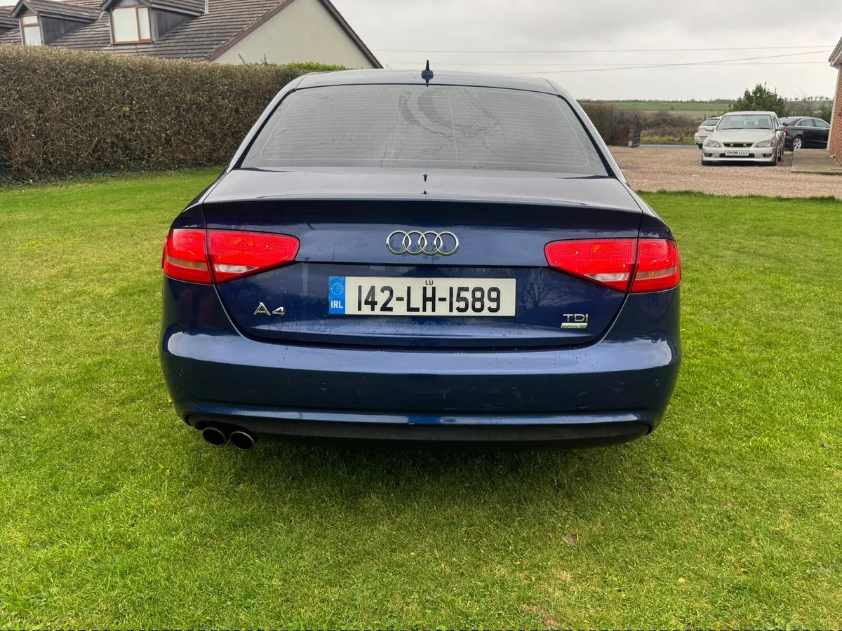 Audi A4 2014 - Image 4