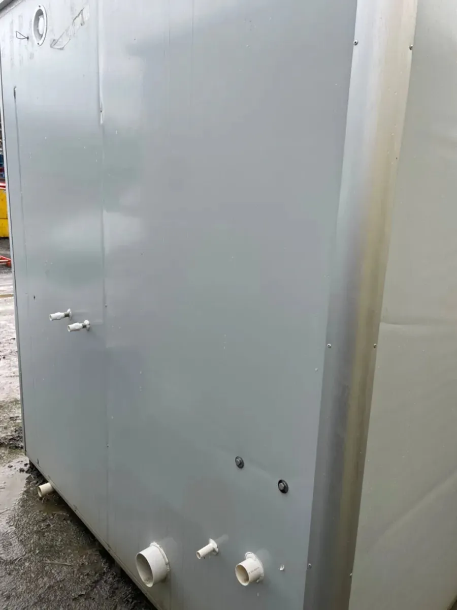 Unisex Toilet Shower units - Image 3