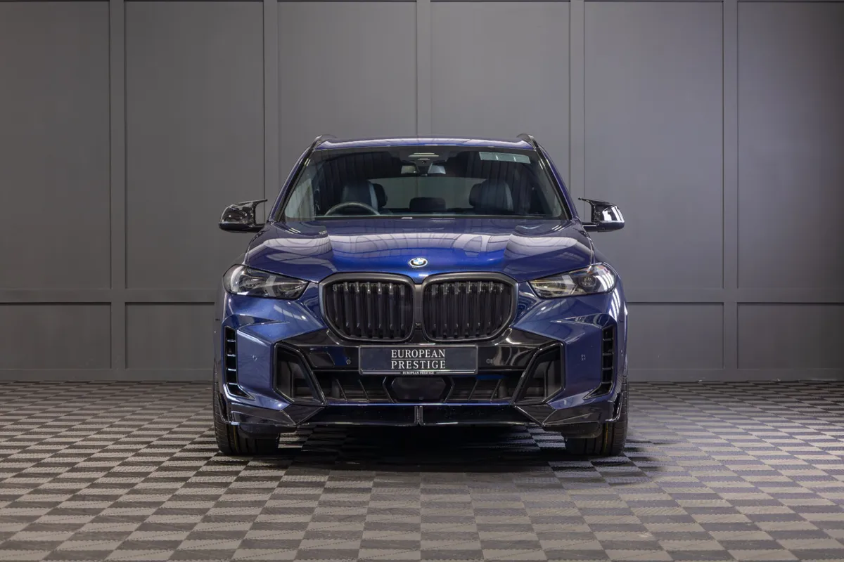 2025 BMW X5 X-Drive 50e M-Sport - Image 2