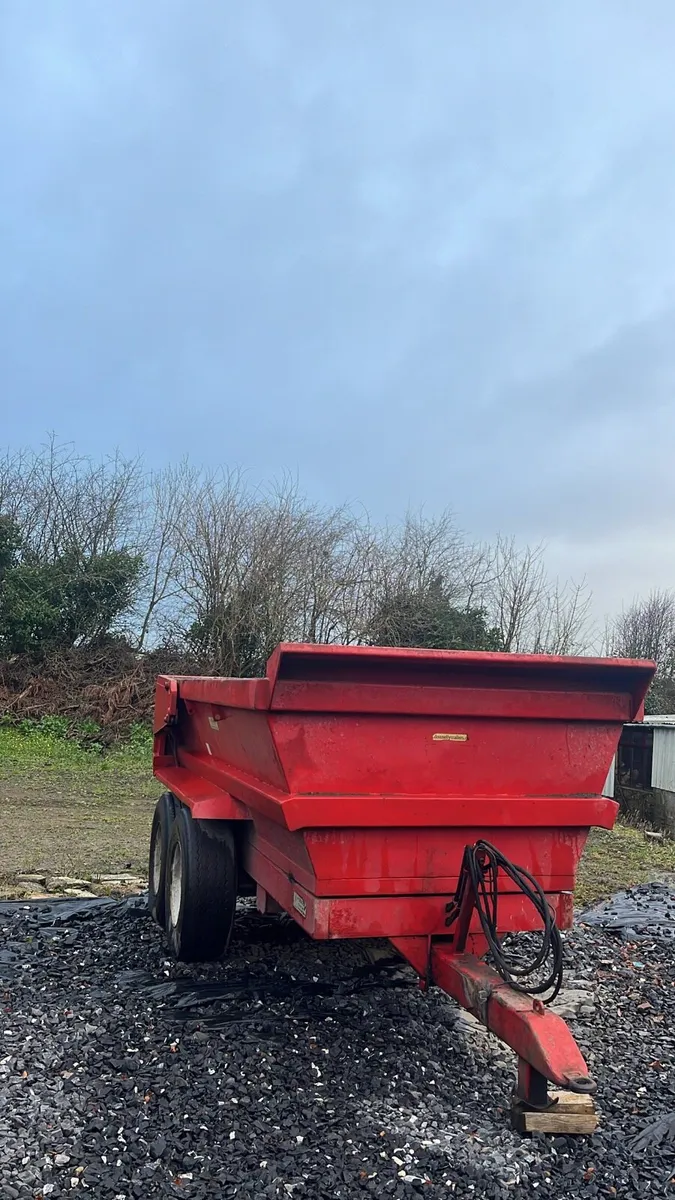 Dump trailer hire - Image 1