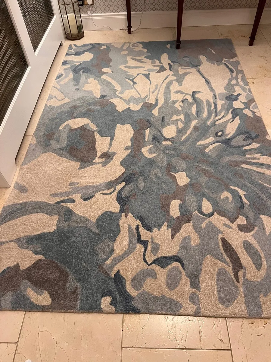 Beautiful Paul Costello Rug 150x240cm - Image 1