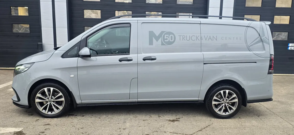 Demo Vito Sale - Top Spec 119 Select Auto - Image 4
