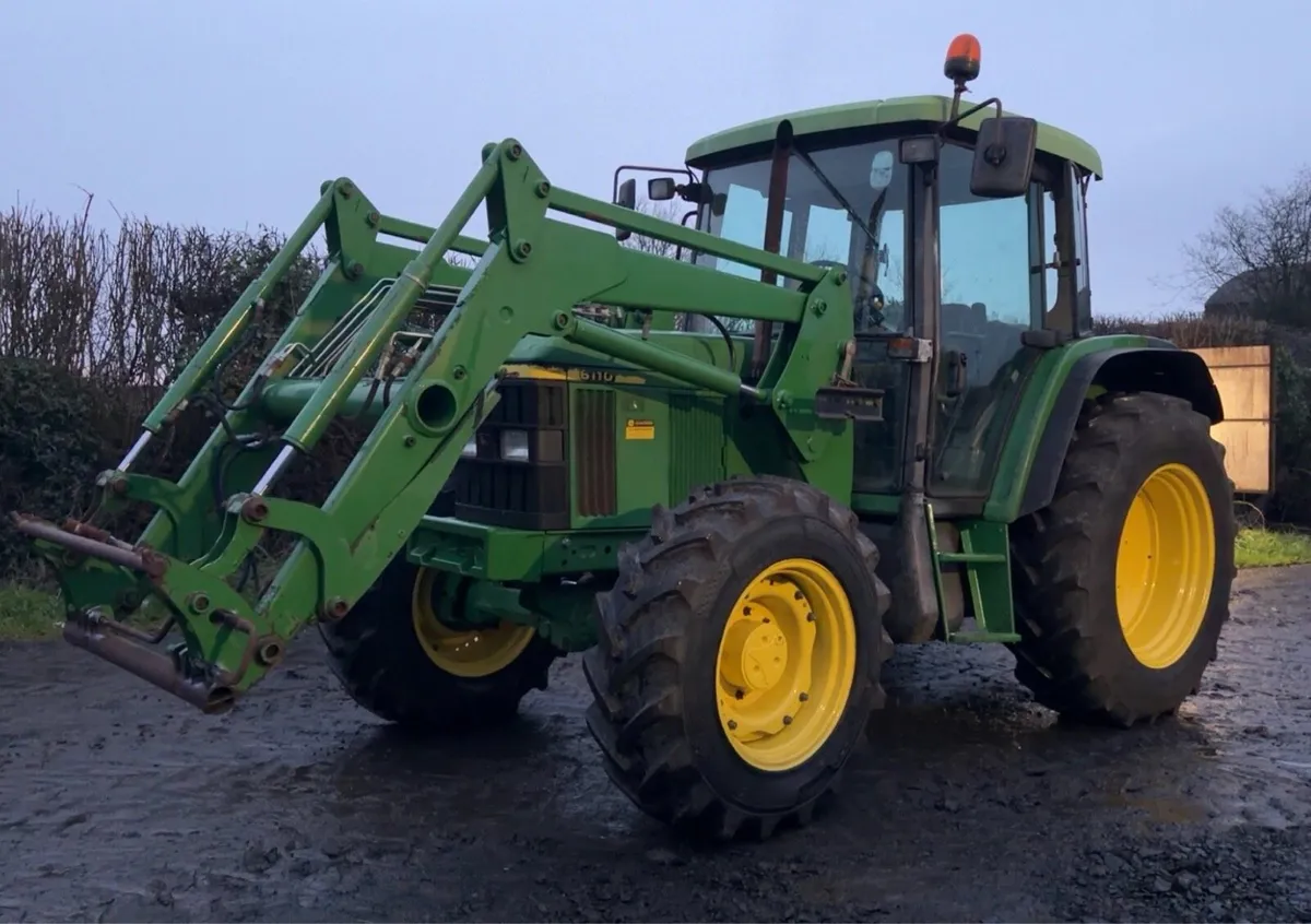 John Deere 6110 - Image 1