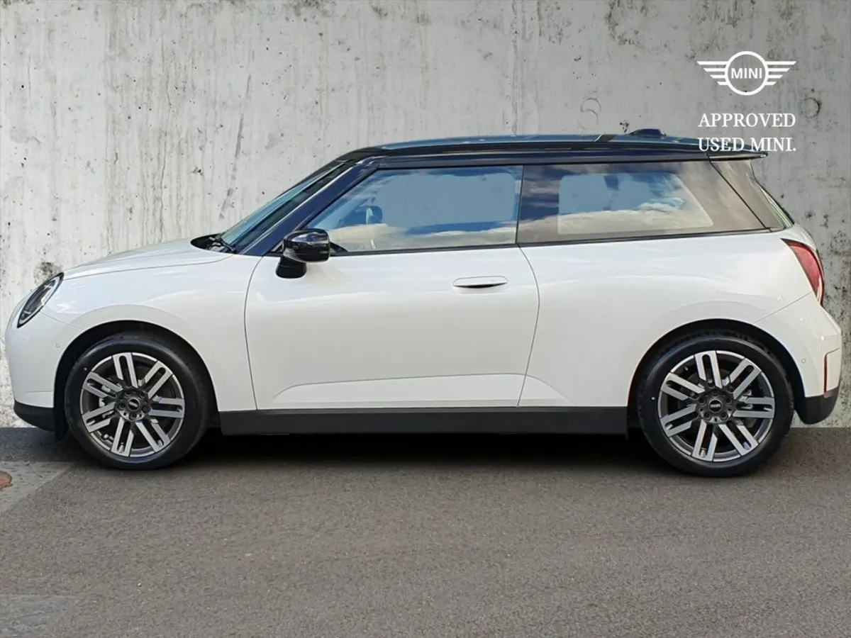 Mini Cooper Cooper E - Image 4