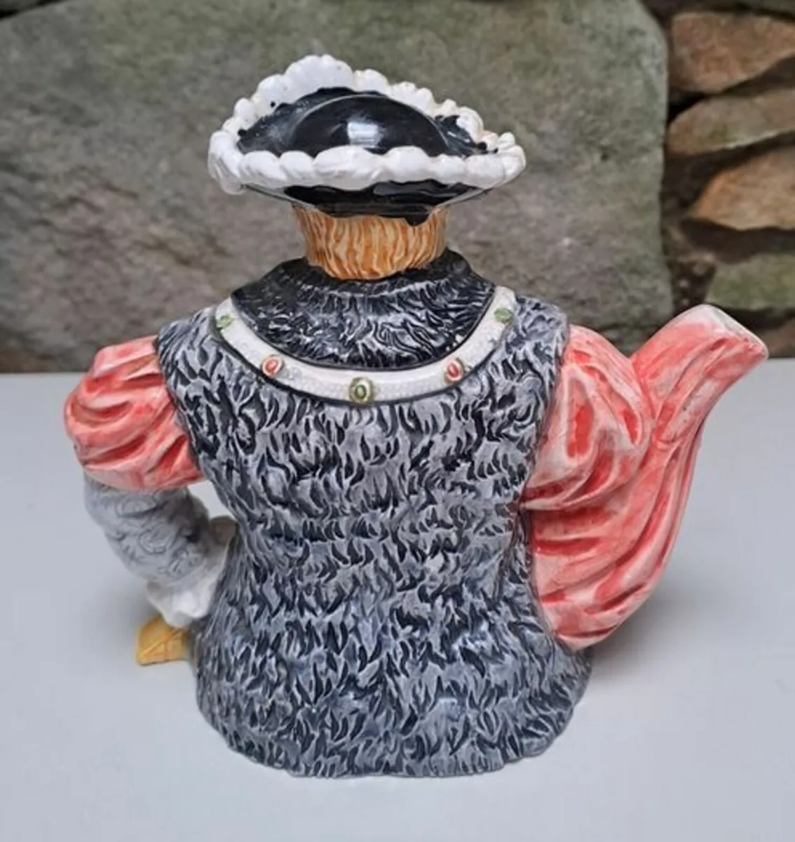 Henry VIII Teapot Leonardo - Image 2