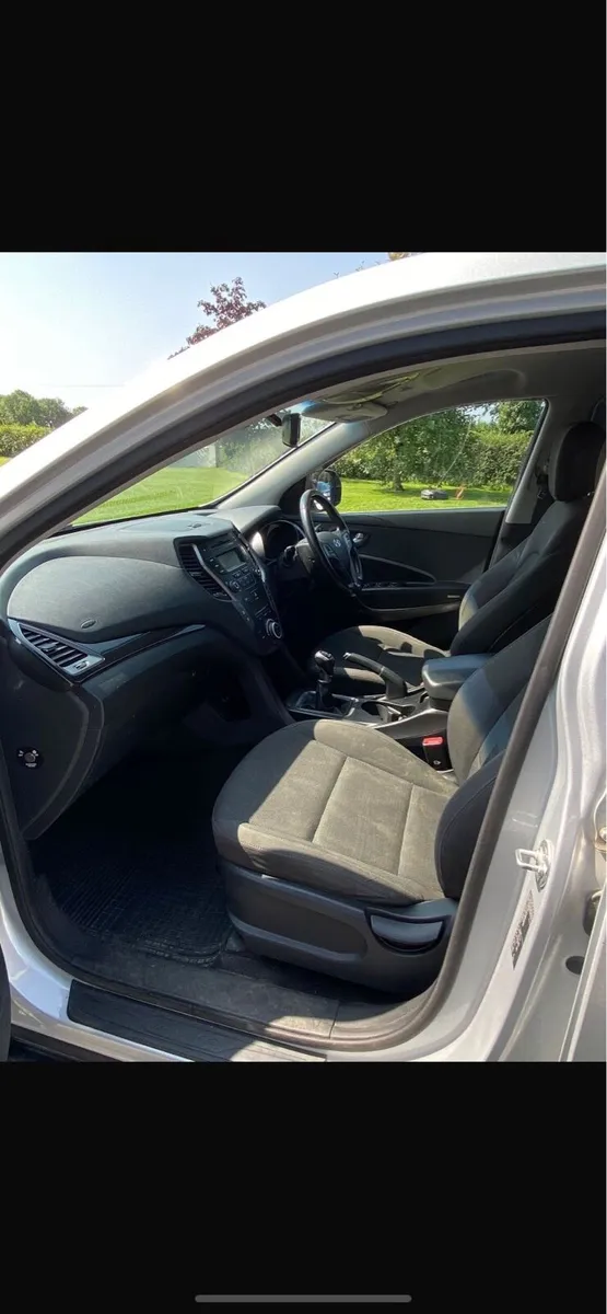 2015 Santafe new nct new tyres - Image 3