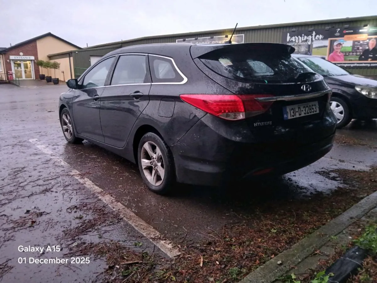 131 Hyundai I40 estate - Image 4